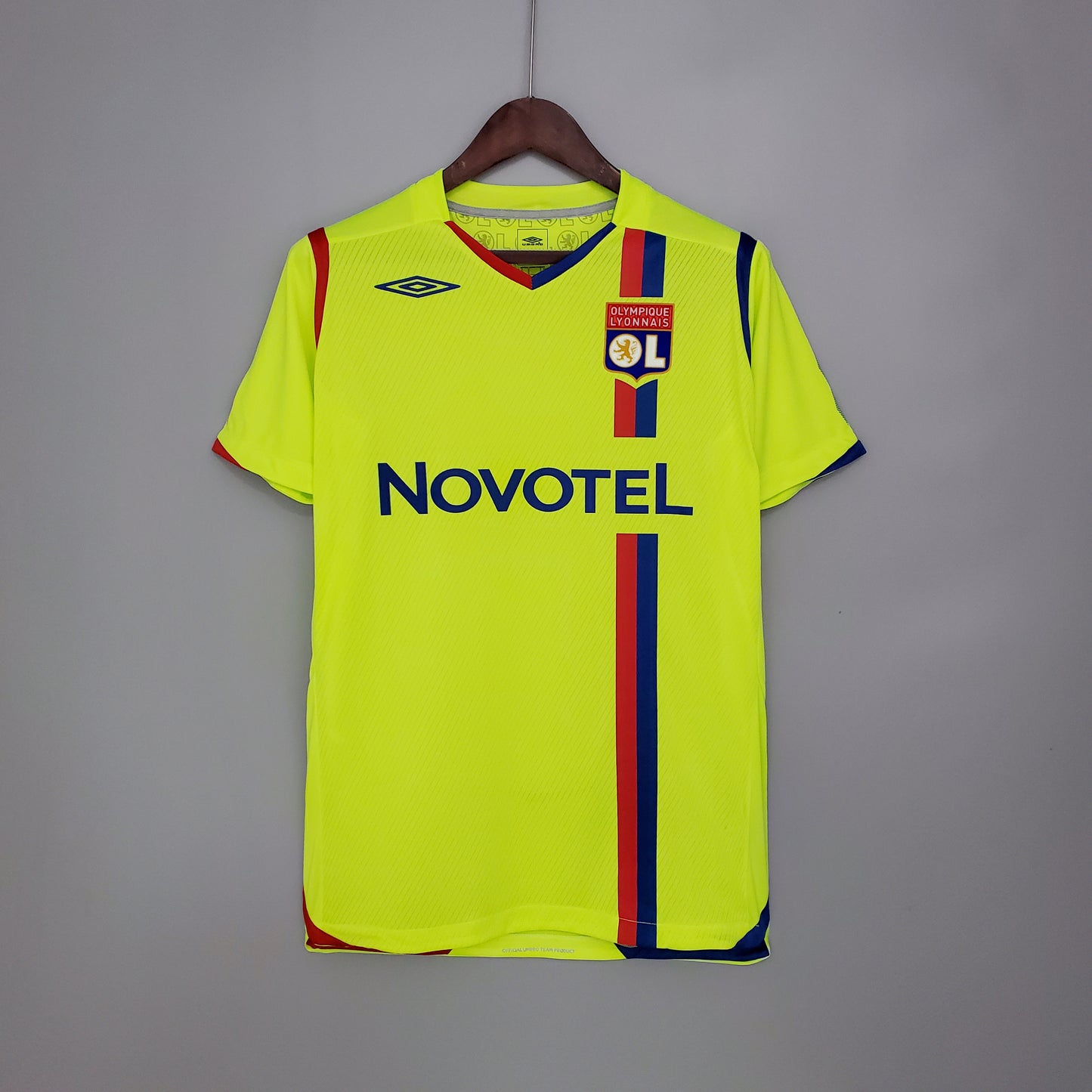 Olympique Lyonnais 08-09 Away