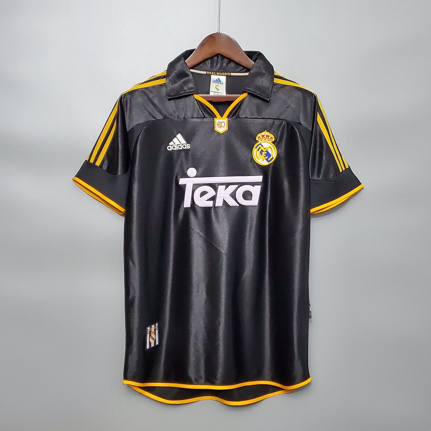 Real Madrid 98-99 Away